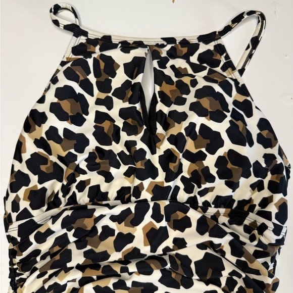 Ellen Tracy Leopard Animal Print One Piece Swimsuit High Neck Size 10 NWT - Picture 2 of 6